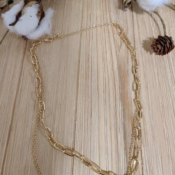 💚💚NEW💚💚GORGEOUS!! Layered Double Chain Necklace in GOLD 💚💚 - Picture 13 of 14